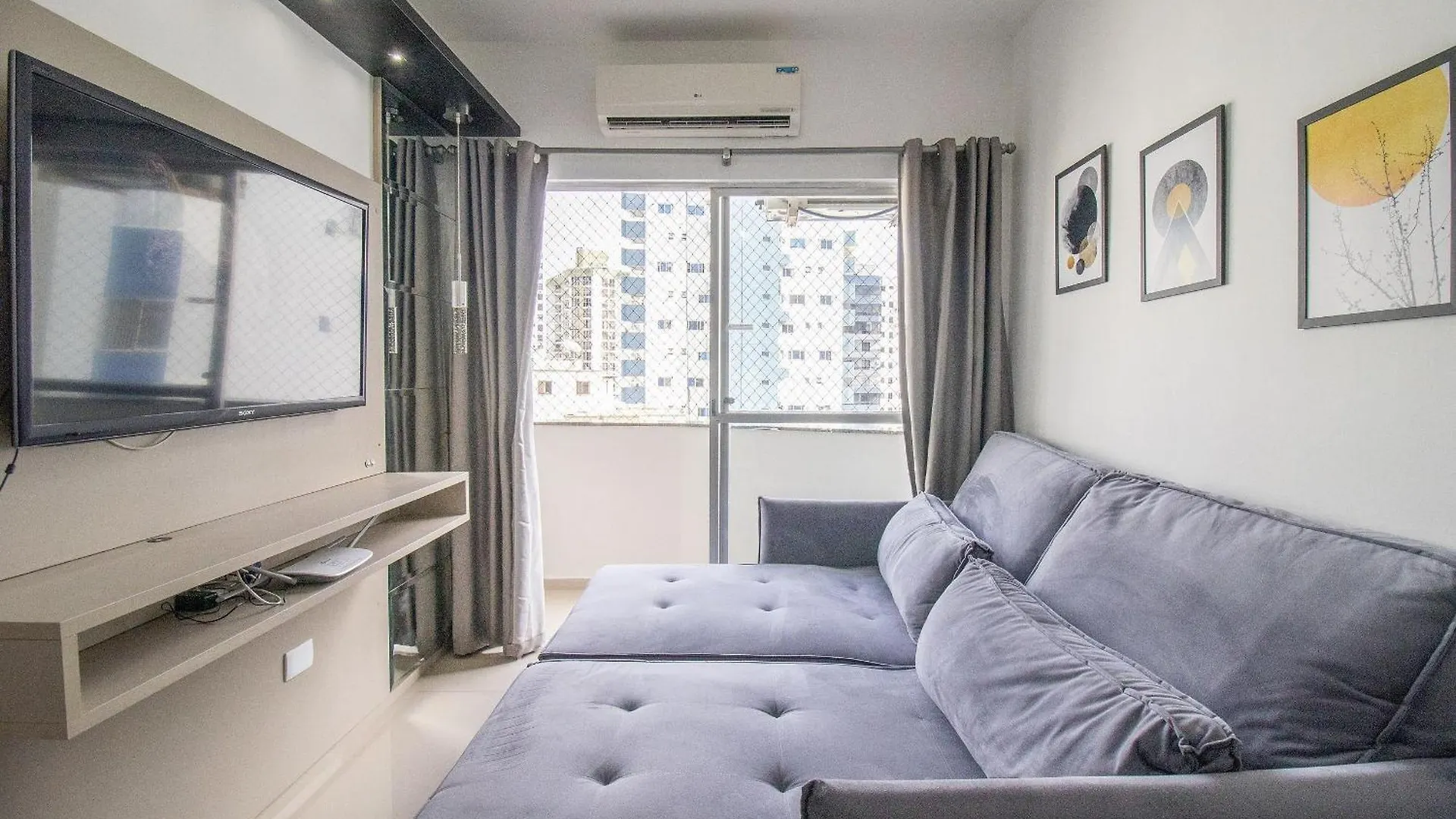 Mtey83 - 1 Dorm, Av. Brasil, Climatizado, Garagem Lejlighed Balneário Camboriú